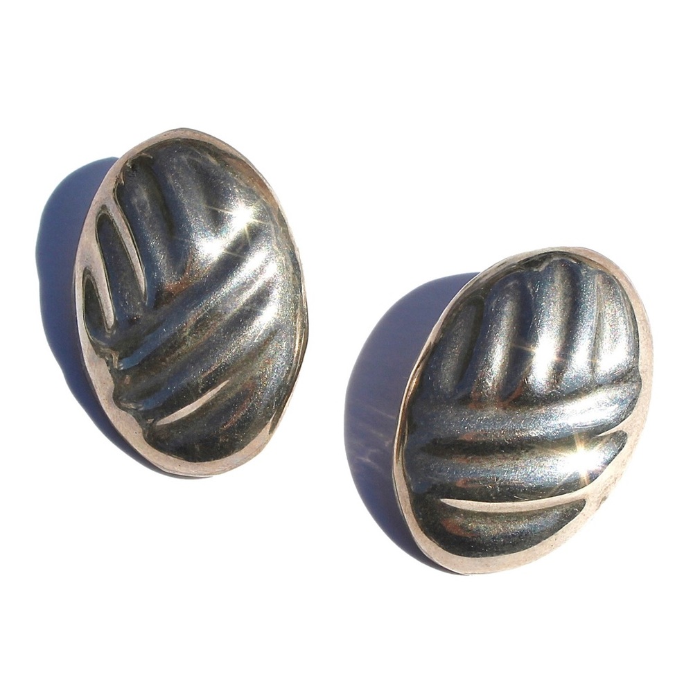 Vintage Mexican Sterling Silver Clip On Earrings
